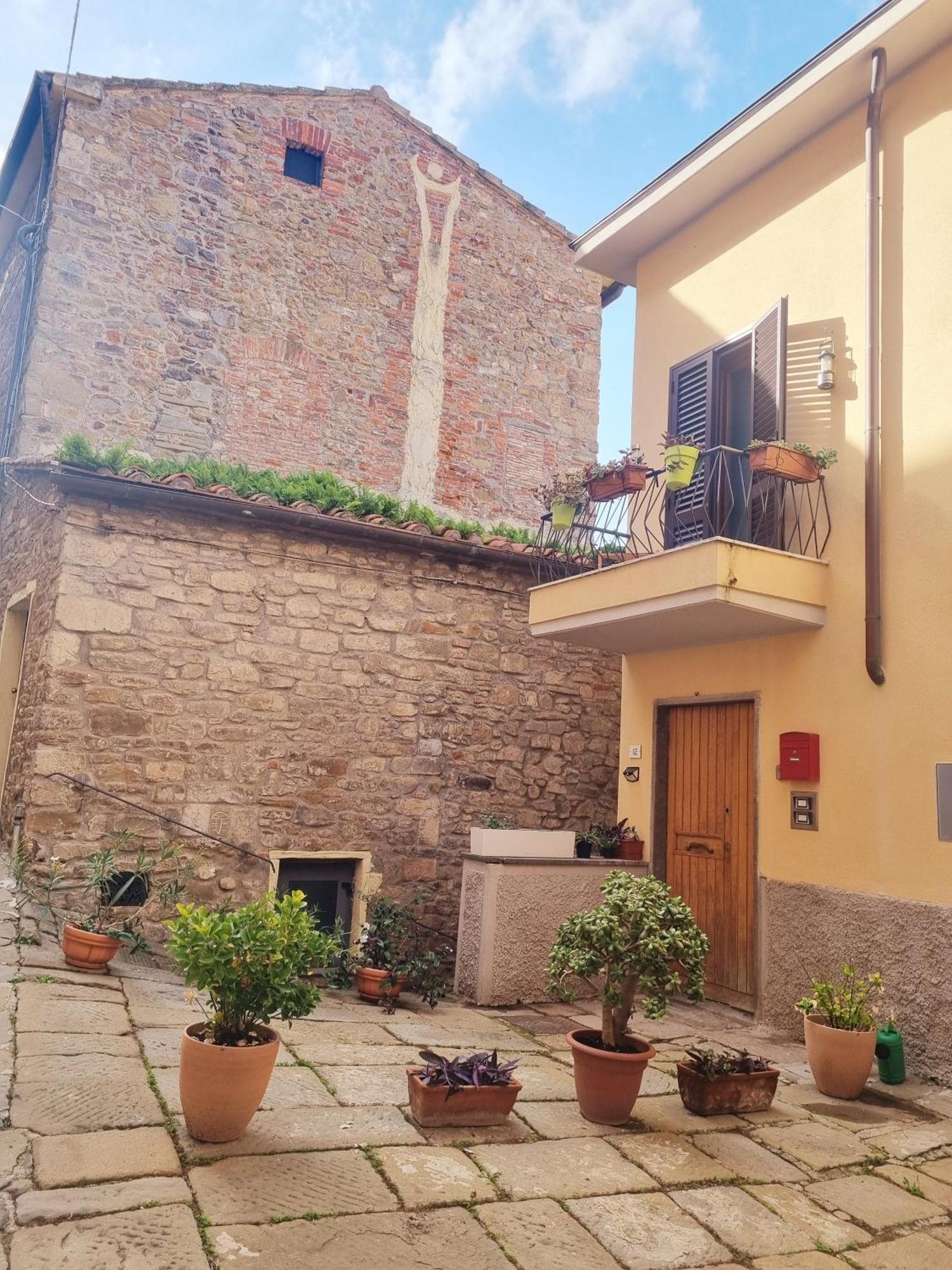Casa Kundra Scarlino Apartman Kültér fotó